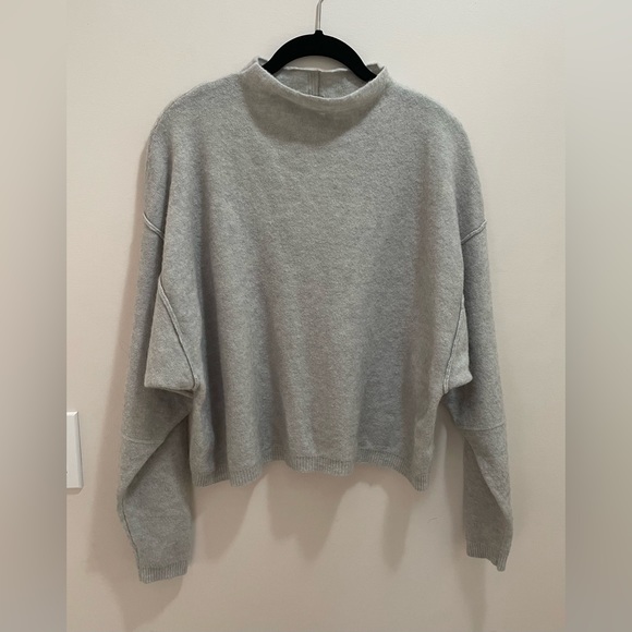 Free People Sweaters - FREE PEOPLE w/alpaca sweater OS